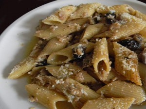 penne-cavoli-zucchine-funghi